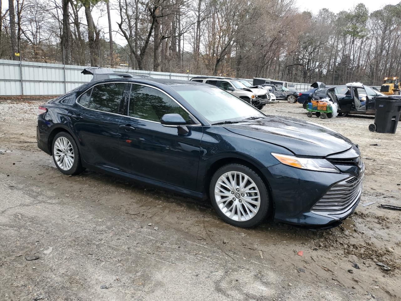 2018 TOYOTA CAMRY L - Фото 4