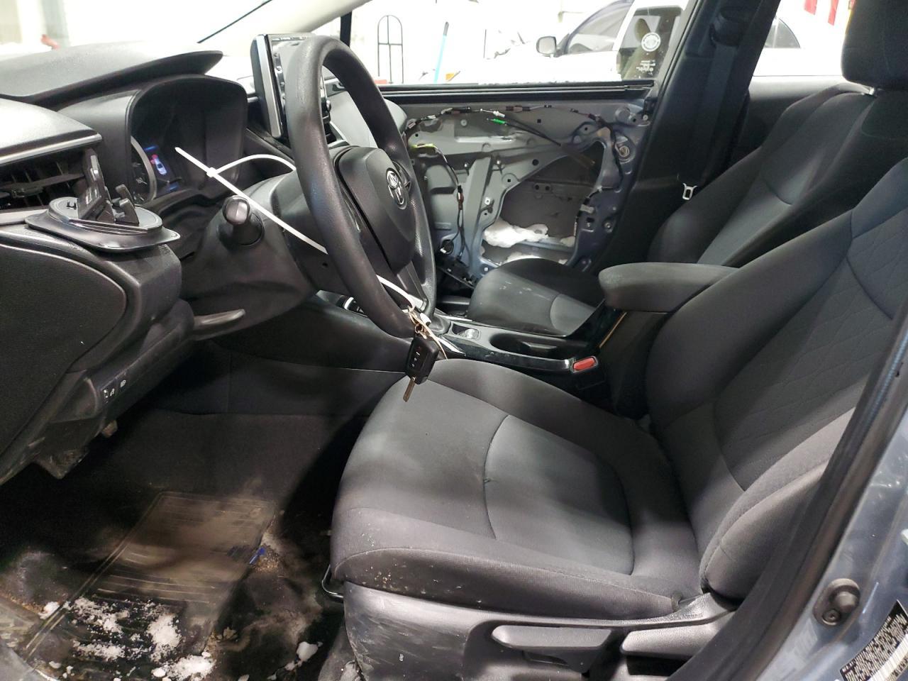 2020 TOYOTA COROLLA LE - Фото 7