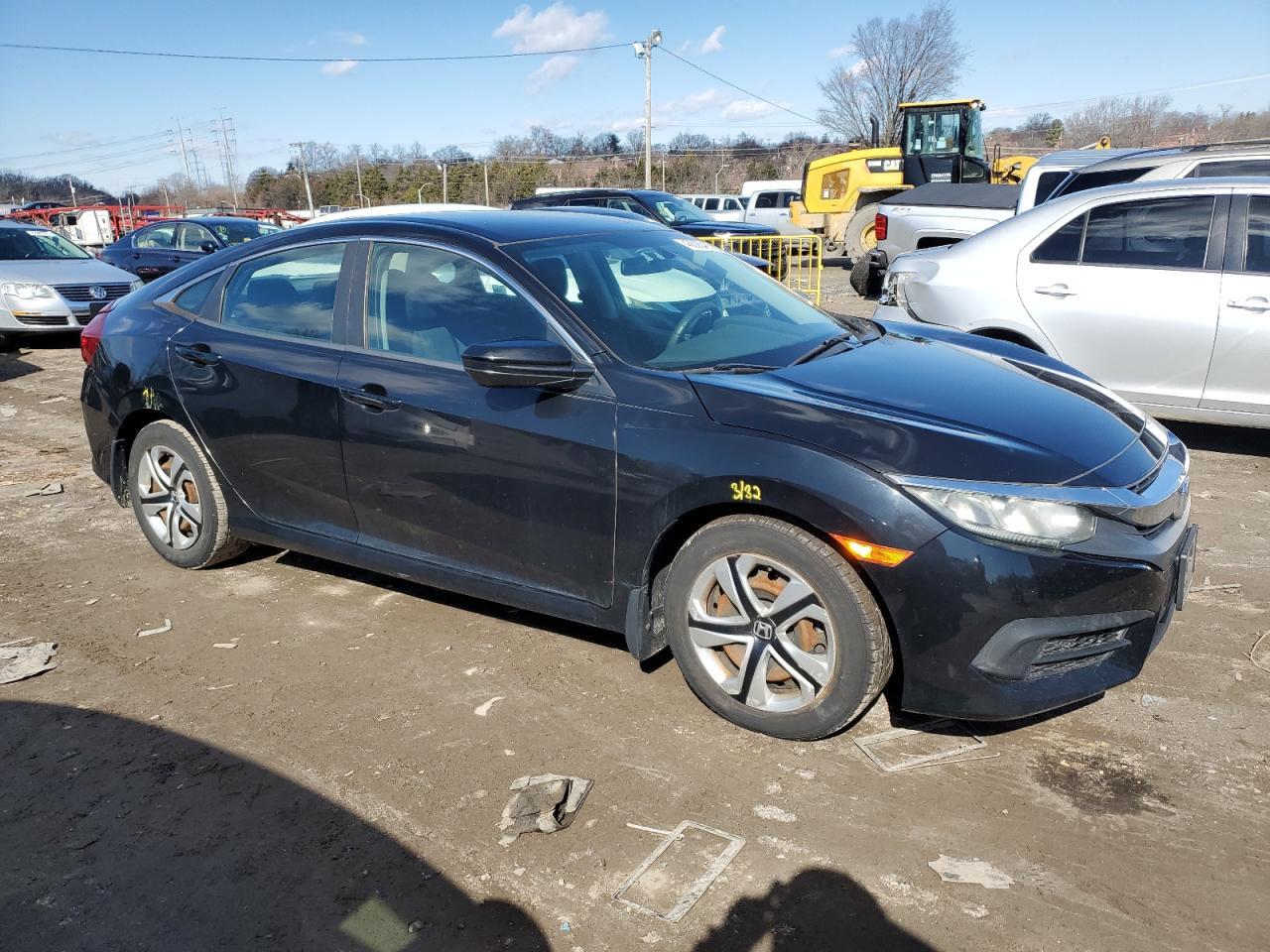 2016 HONDA CIVIC LX - Image 4