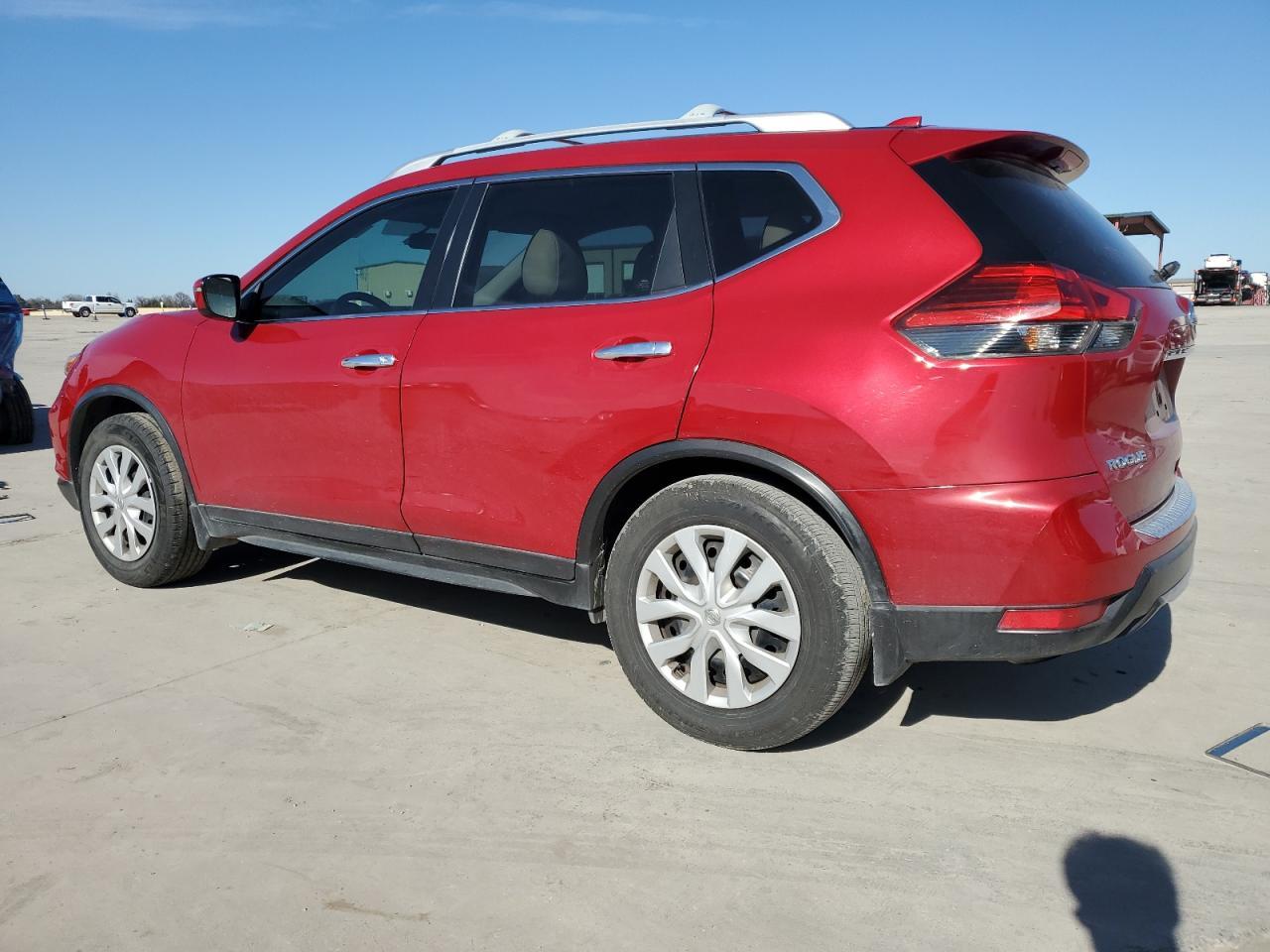 2017 NISSAN ROGUE S - Фото 2
