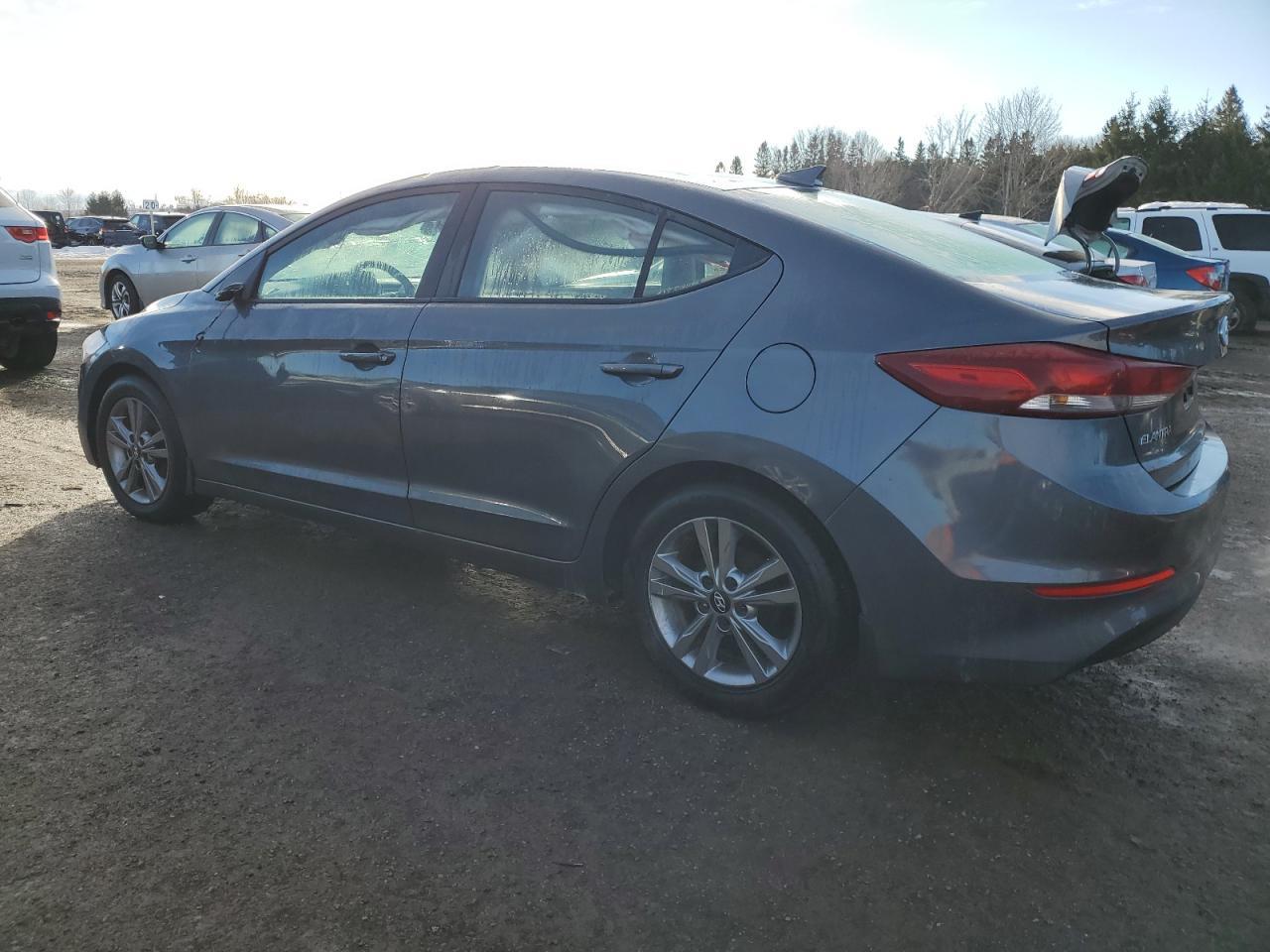 2017 HYUNDAI ELANTRA SE - Фото 2