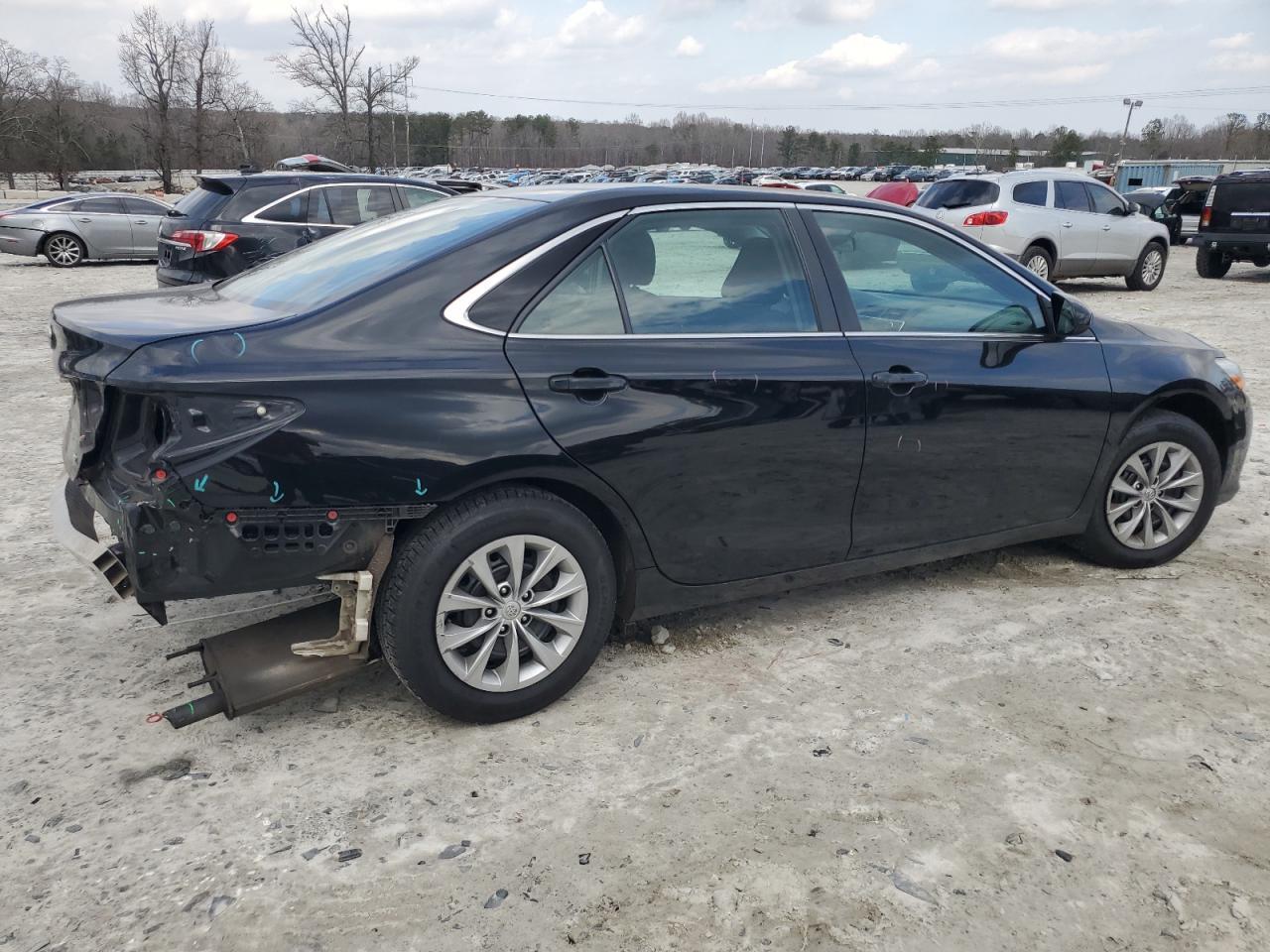 2016 TOYOTA CAMRY LE - Image 3