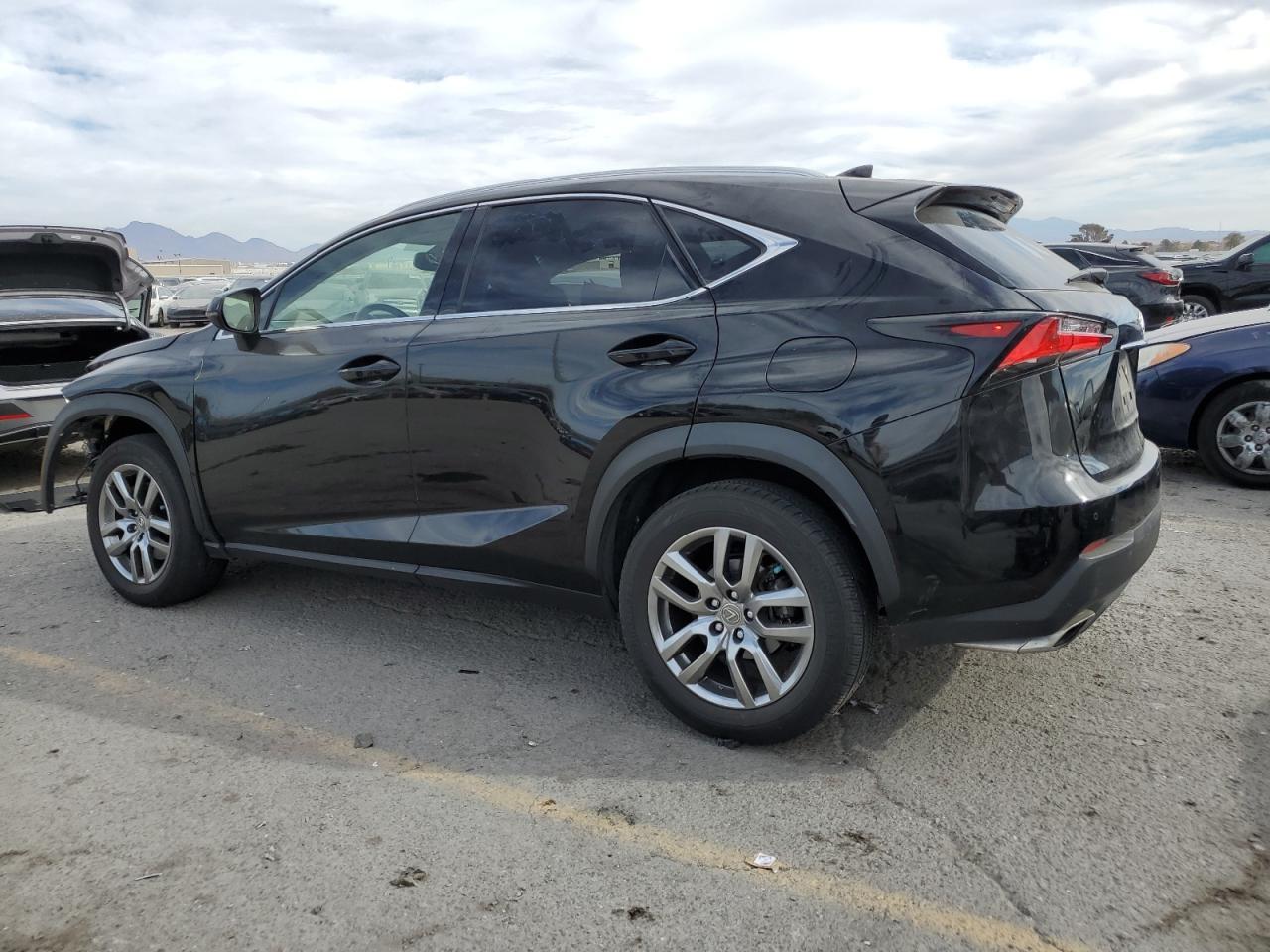 2015 LEXUS NX 200T - Фото 2