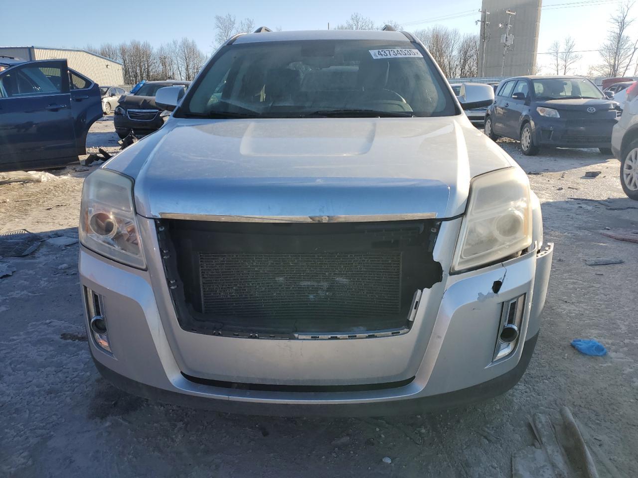 2014 GMC TERRAIN SL - Фото 5