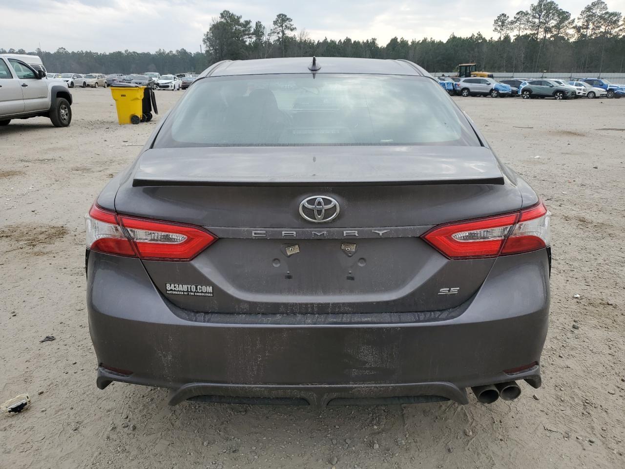 2020 TOYOTA CAMRY SE - Фото 6