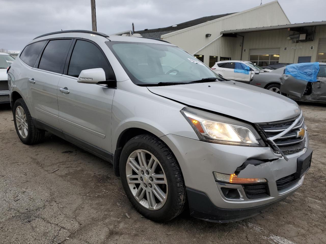 2014 CHEVROLET TRAVERSE L - Image 4