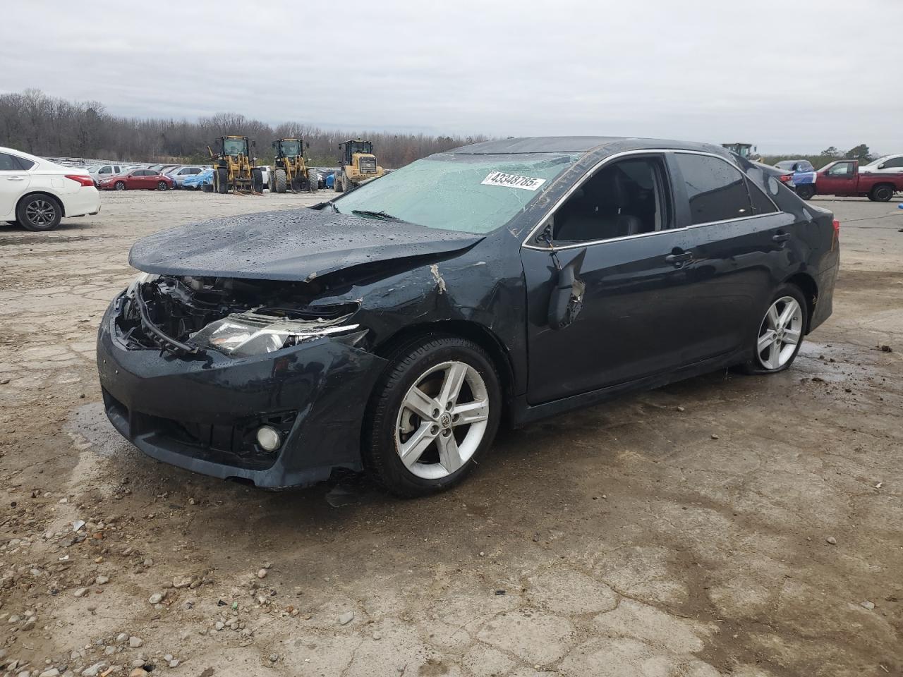2014 TOYOTA CAMRY L