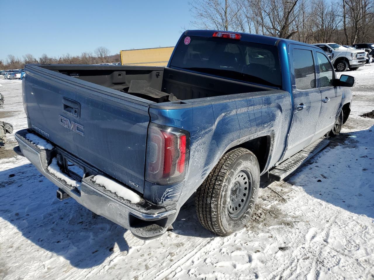 2018 GMC SIERRA K15 - Фото 3
