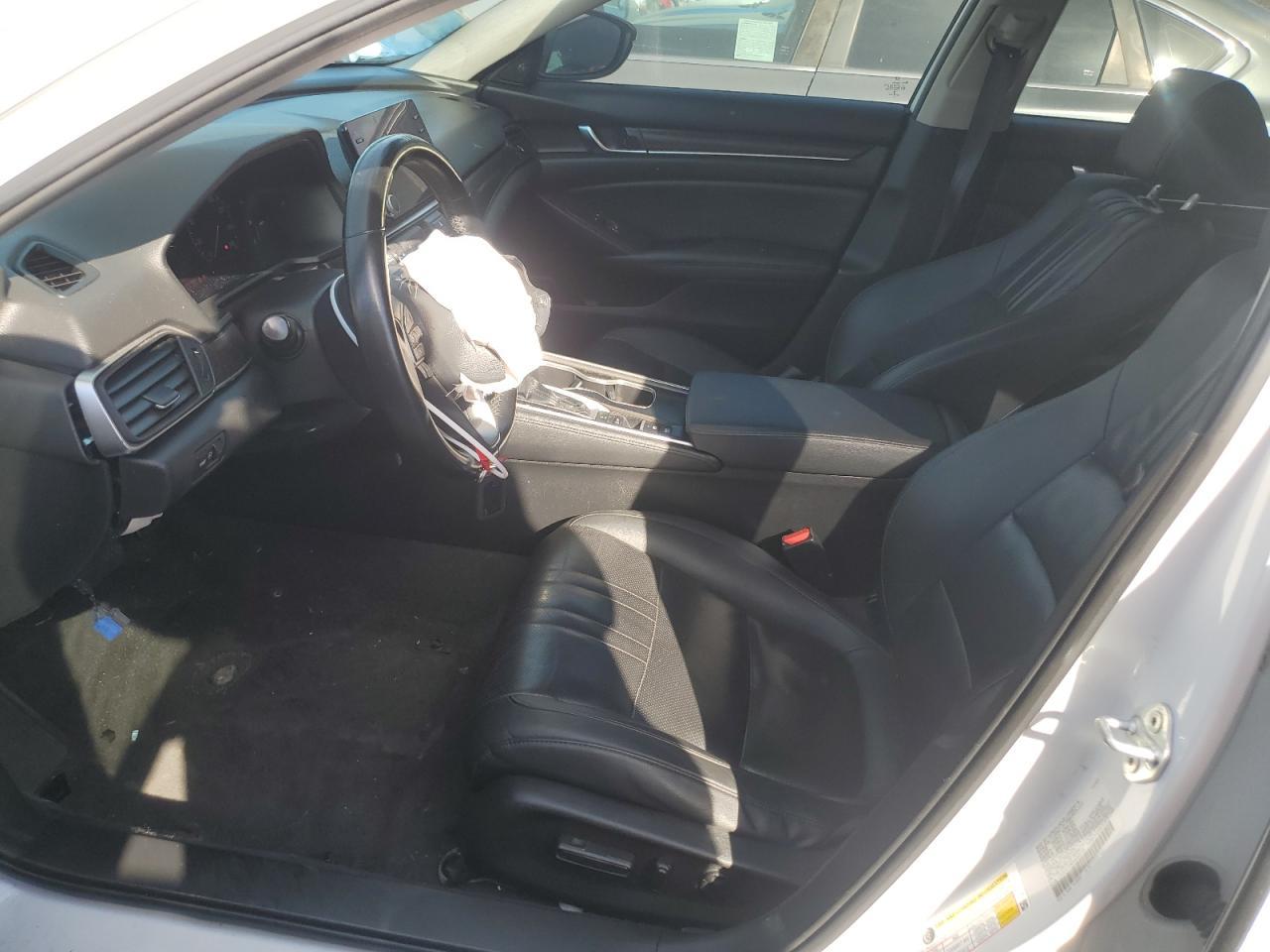 2022 HONDA ACCORD EXL - Image 7