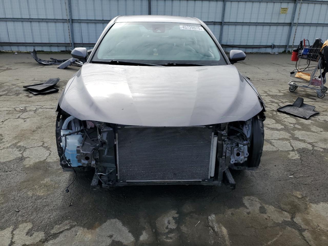 2019 TOYOTA CAMRY L - Image 5