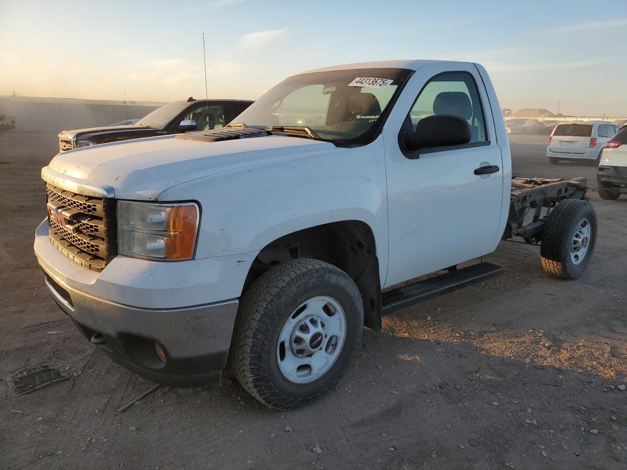 2013 GMC SIERRA C25 car image