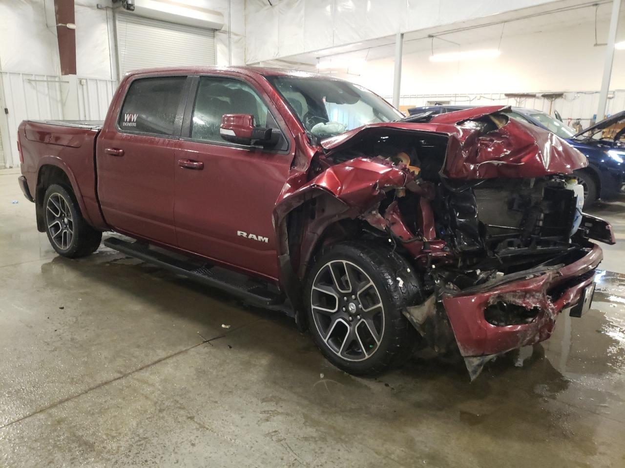 2019 RAM 1500 LARAM - Фото 4
