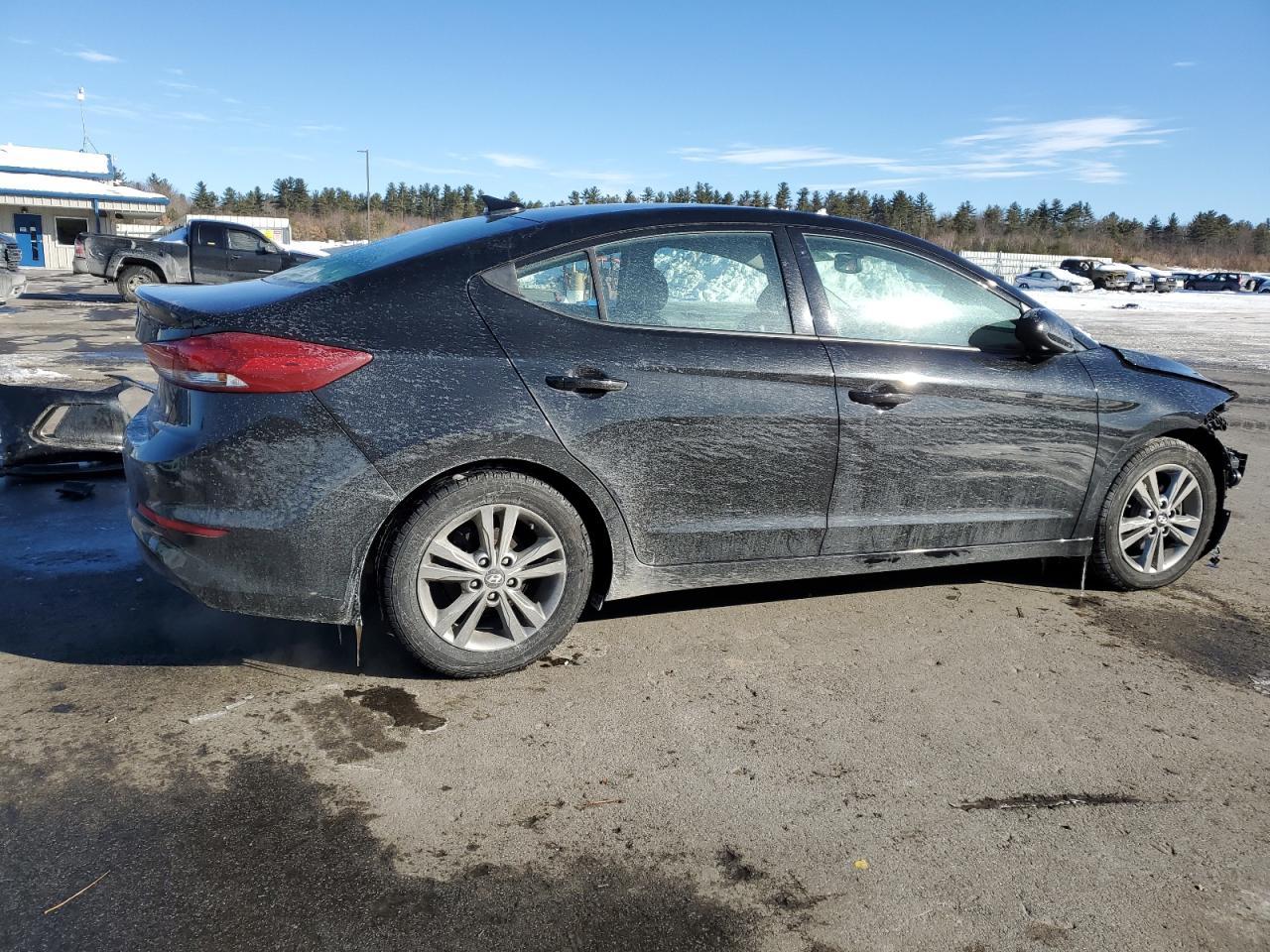 2018 HYUNDAI ELANTRA SE - Фото 3