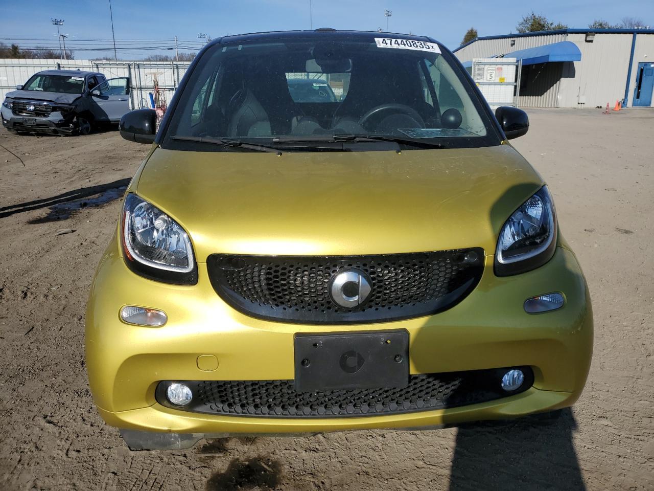 2017 SMART FORTWO - Image 5