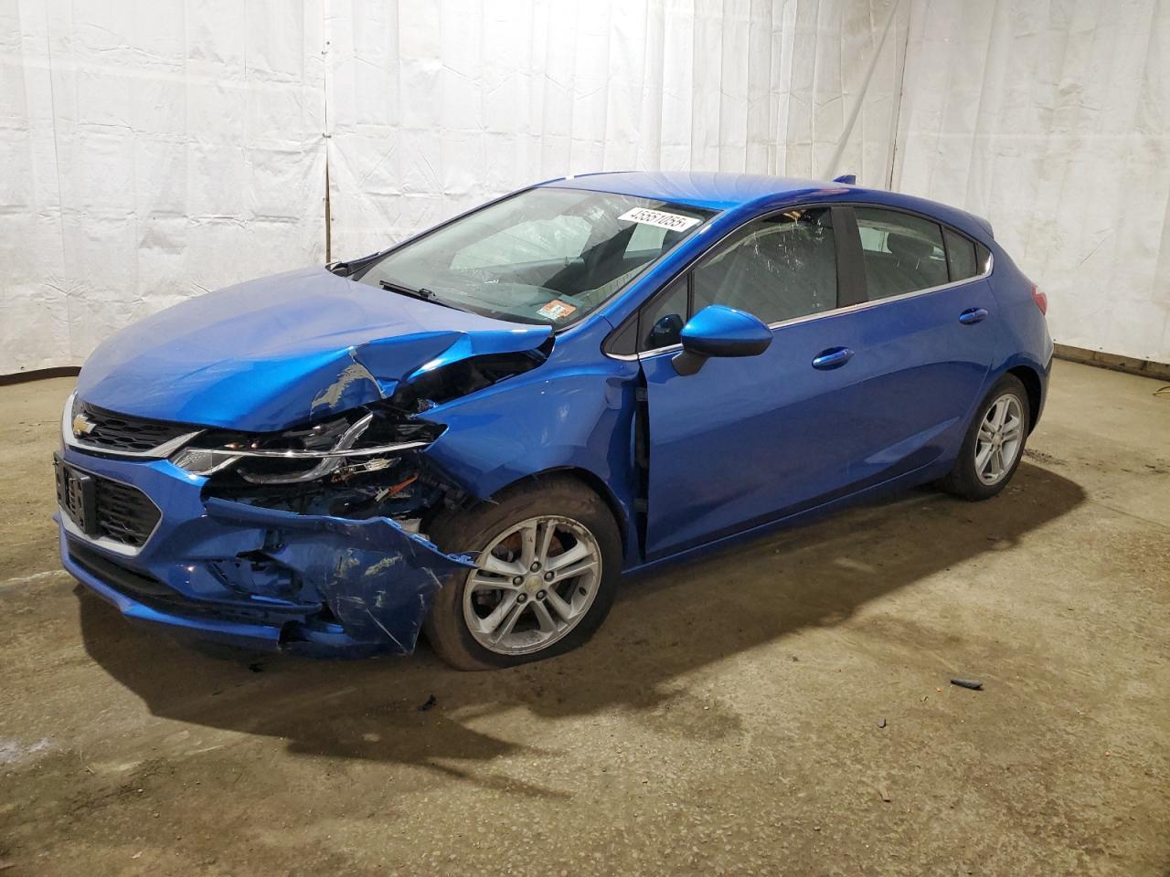 2017 CHEVROLET CRUZE LT