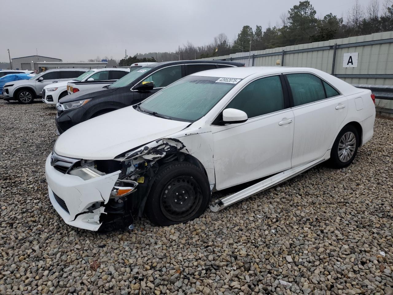 2013 TOYOTA CAMRY L
