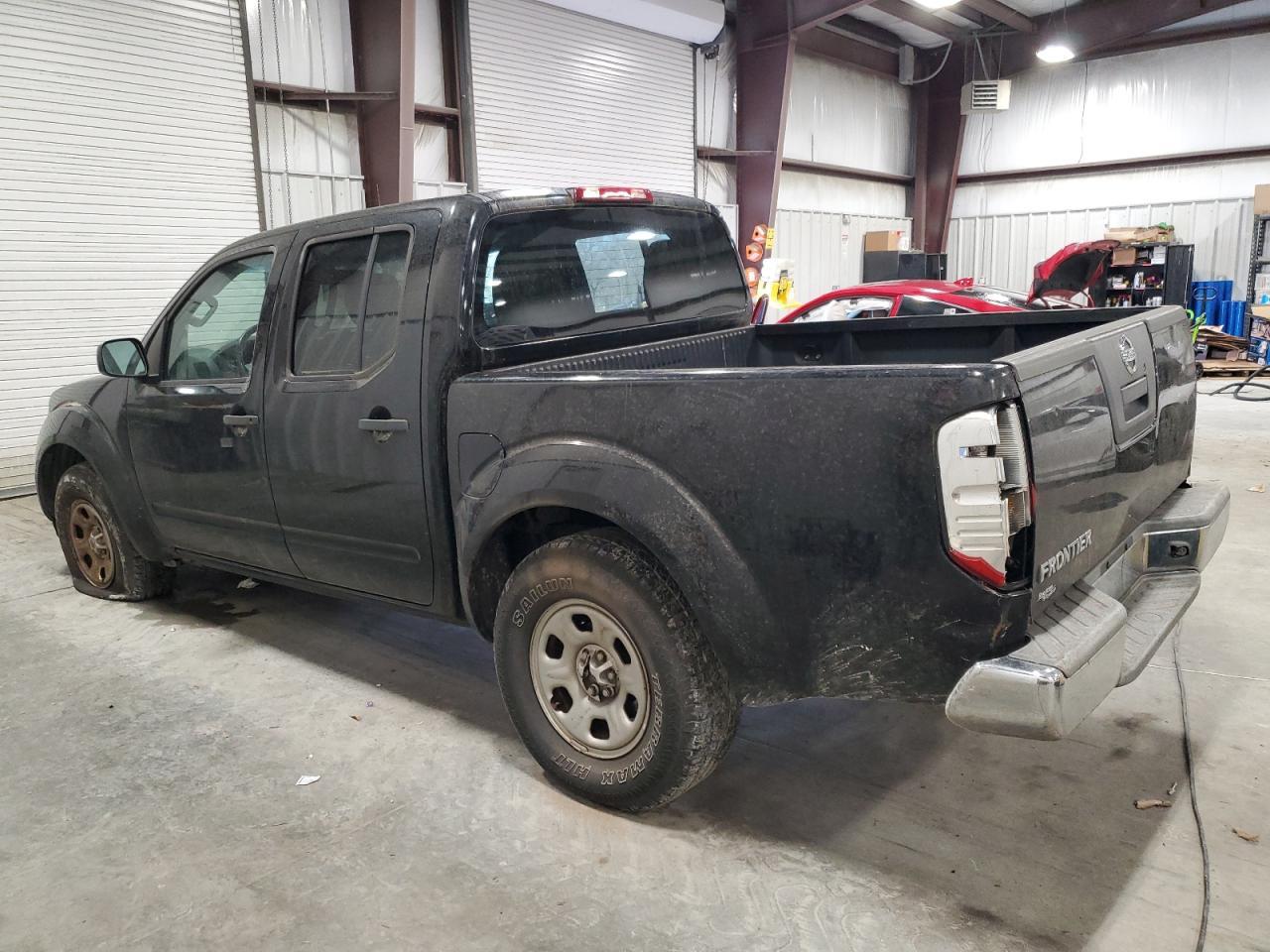 2012 NISSAN FRONTIER S - Фото 2