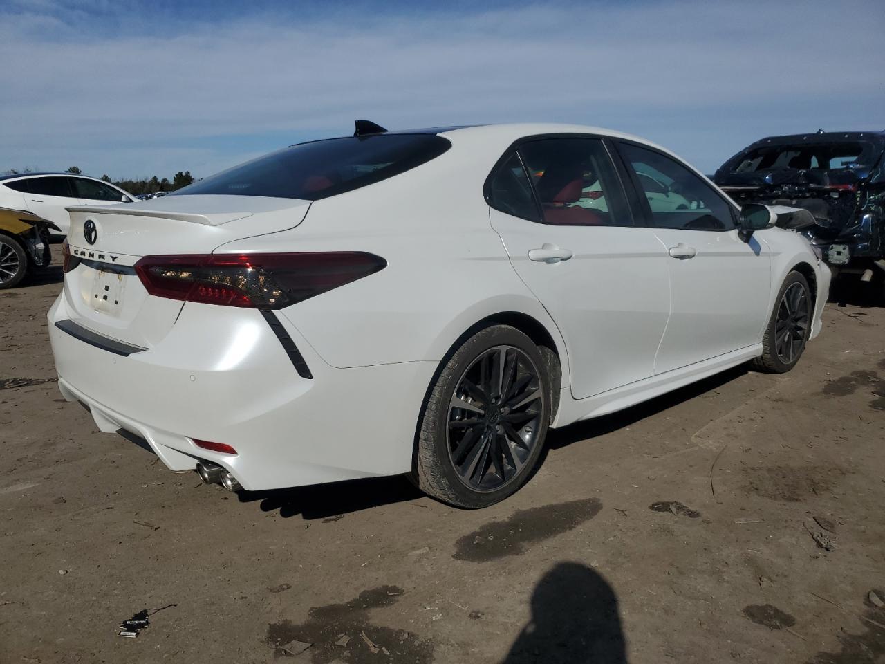 2018 TOYOTA CAMRY XSE - Image 3