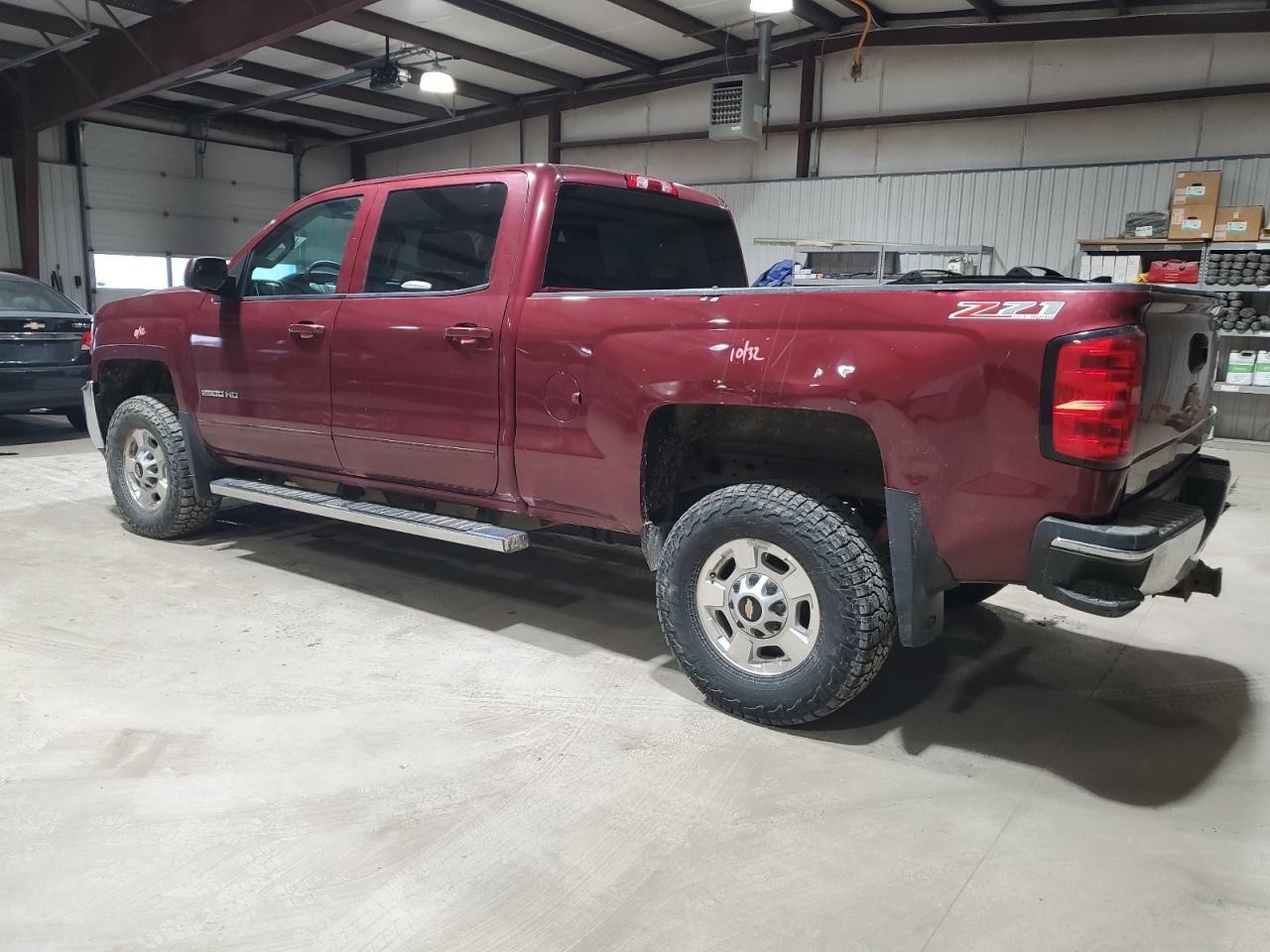 2015 CHEVROLET SILVERADO - Image 2