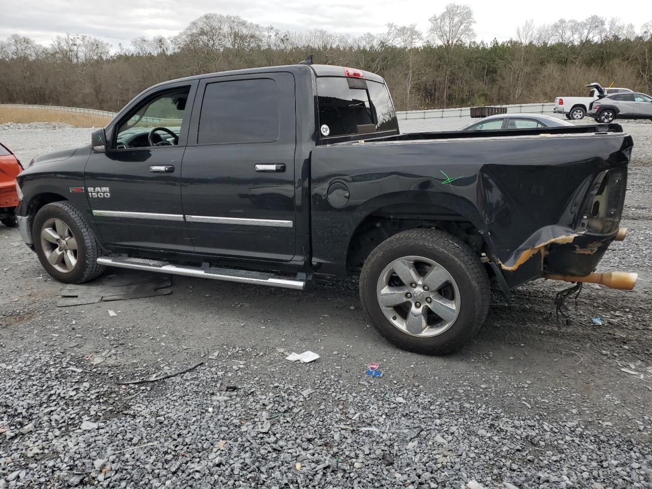 2015 RAM 1500 SLT - Image 2