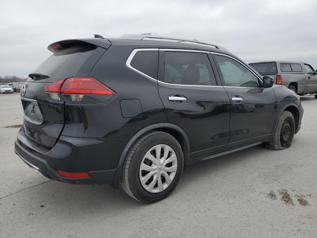 2017 NISSAN ROGUE S - Image 3