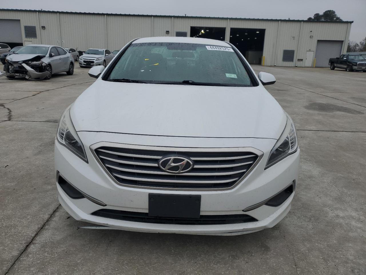 2017 HYUNDAI SONATA SE - Фото 5