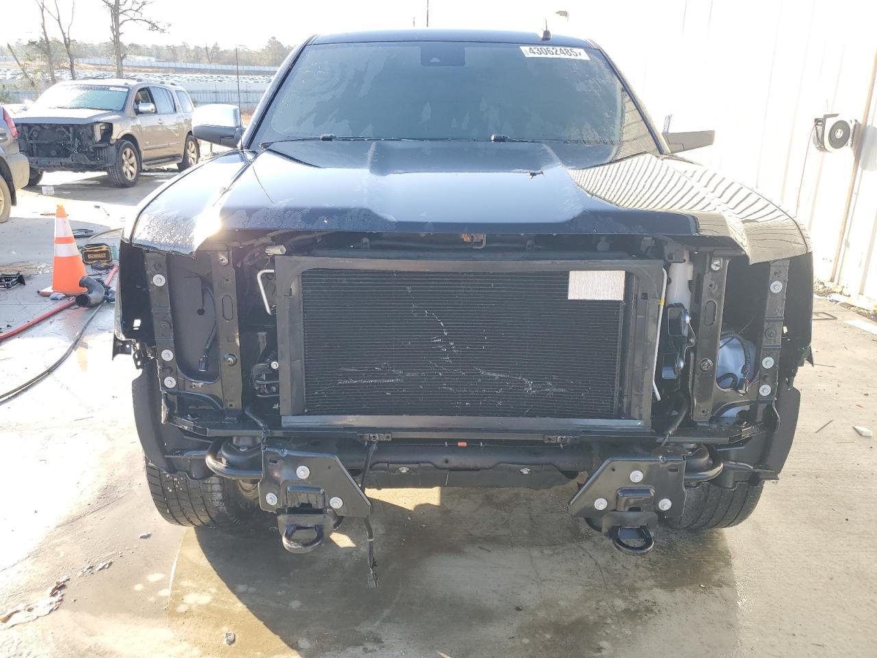 2018 GMC SIERRA K15 - Фото 5