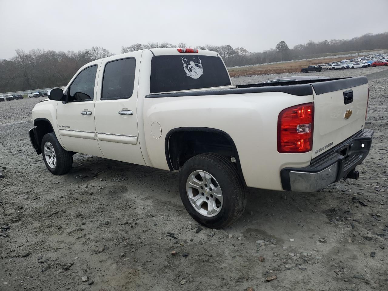 2013 CHEVROLET SILVERADO - Image 2