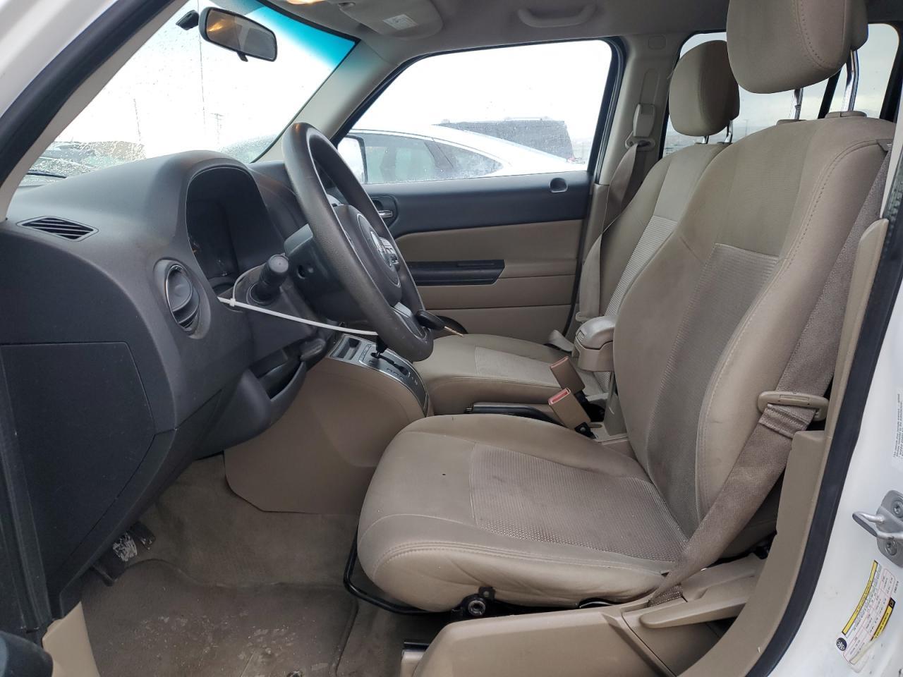 2014 JEEP PATRIOT SP - Image 7