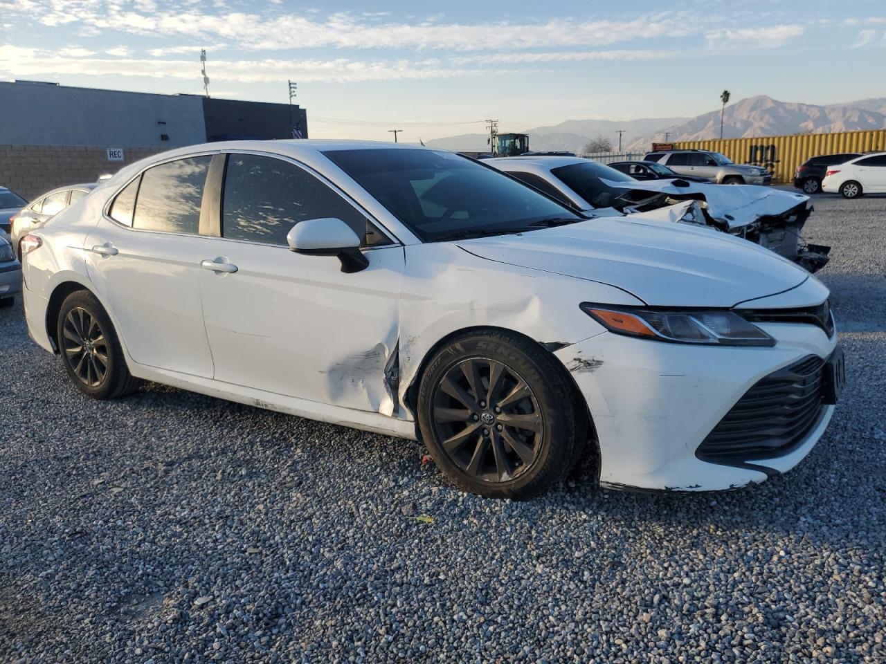 2018 TOYOTA CAMRY L - Image 4