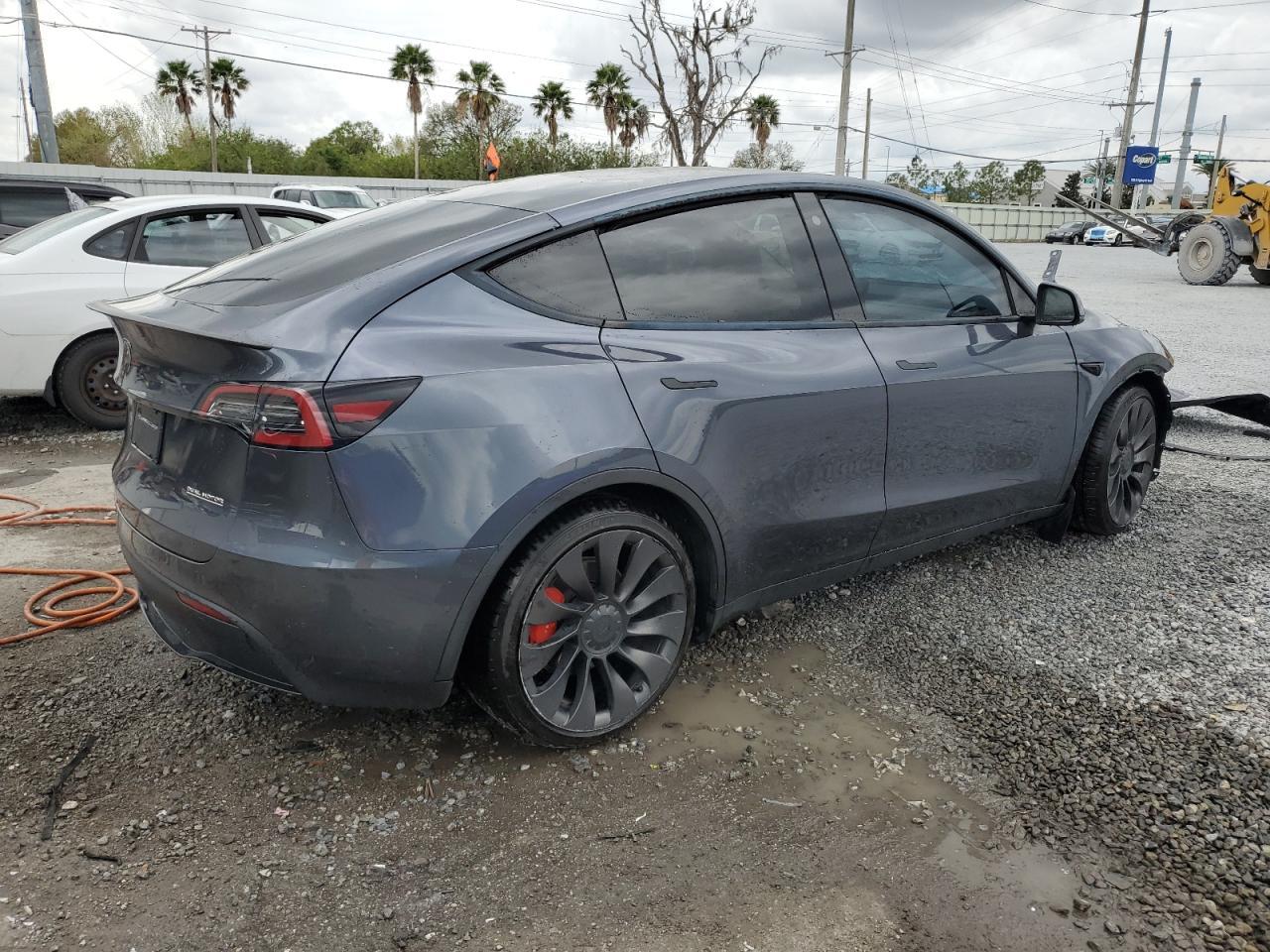 2022 TESLA MODEL Y - Image 3