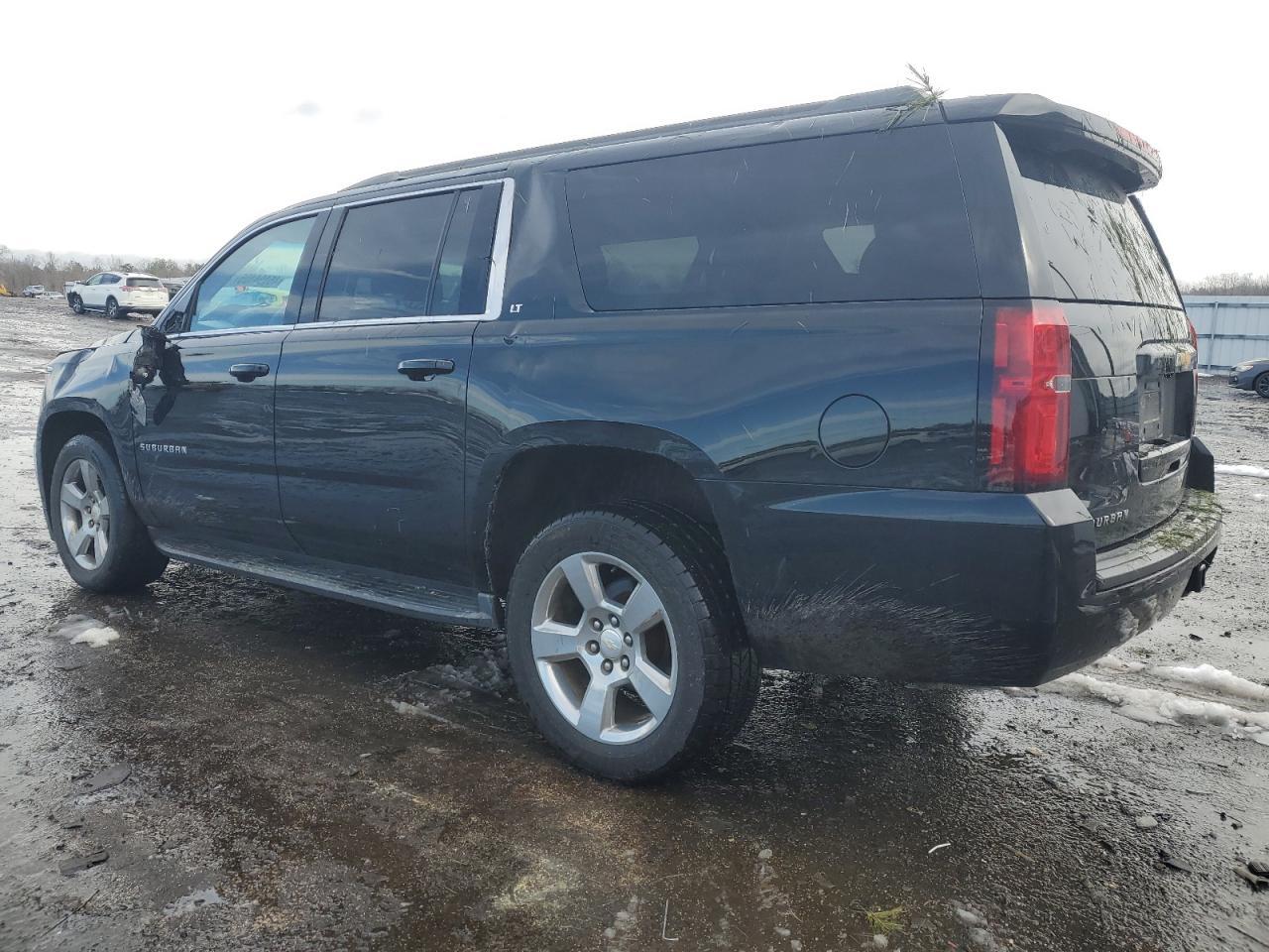 2017 CHEVROLET SUBURBAN K - Фото 2