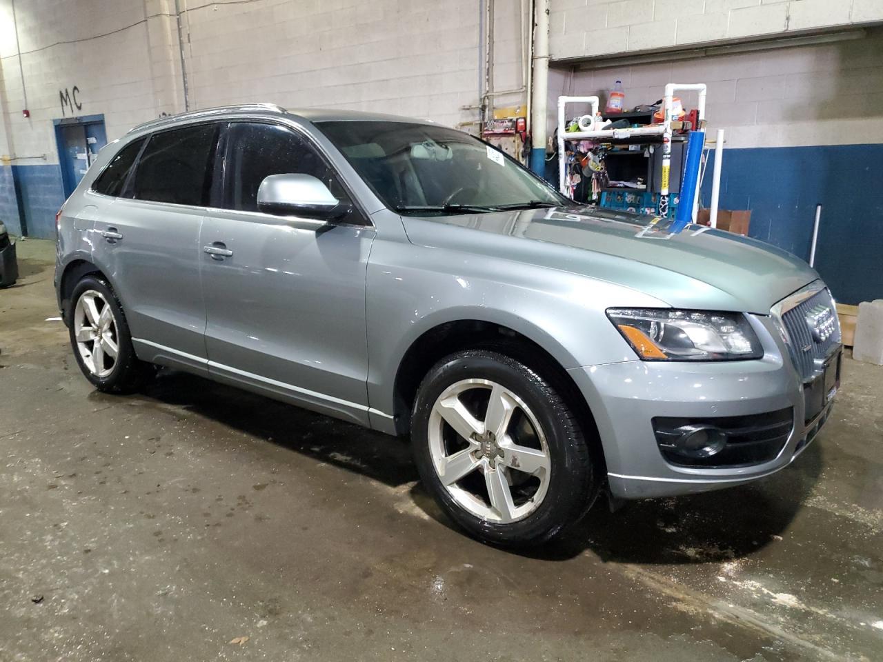 2011 AUDI Q5 PREMIUM - Фото 4
