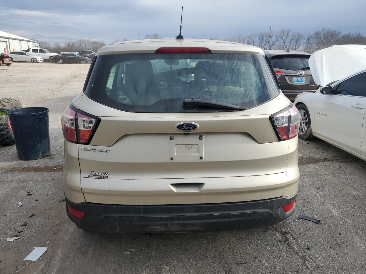 2017 FORD ESCAPE S - Image 6