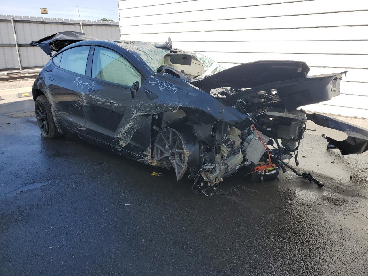 2023 TESLA MODEL 3 - Фото 4