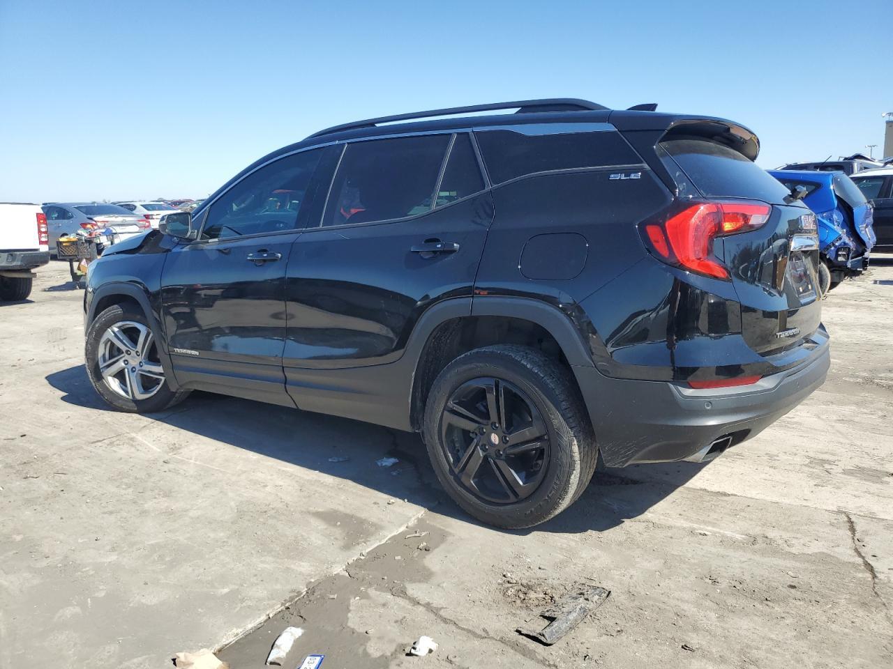 2018 GMC TERRAIN SL - Фото 2
