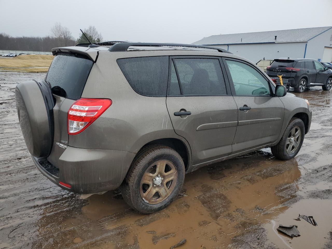 2011 TOYOTA RAV4 - Image 3