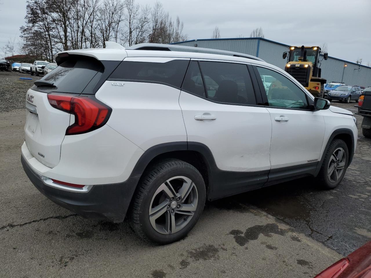 2021 GMC TERRAIN SL - Фото 3