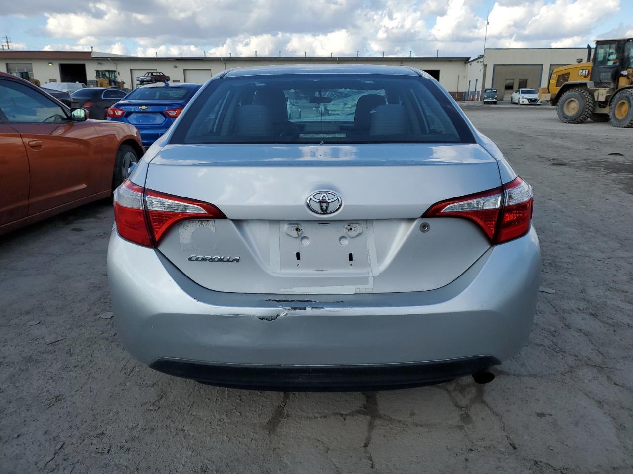 2014 TOYOTA COROLLA L - Image 6