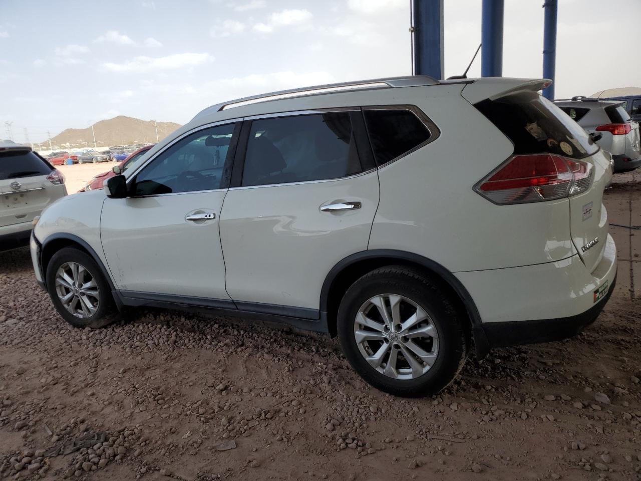 2016 NISSAN ROGUE S - Image 2