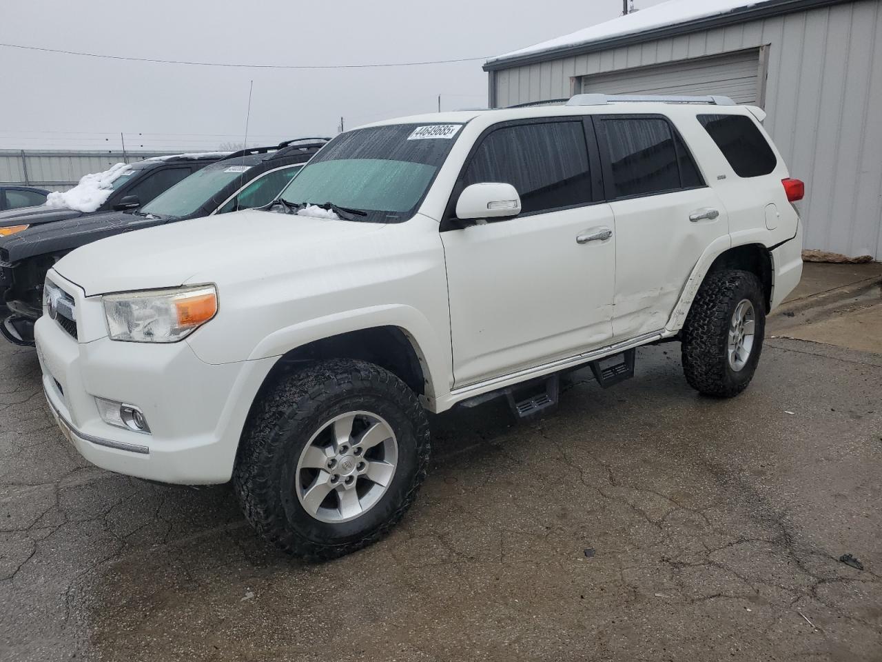 2011 TOYOTA 4RUNNER SR