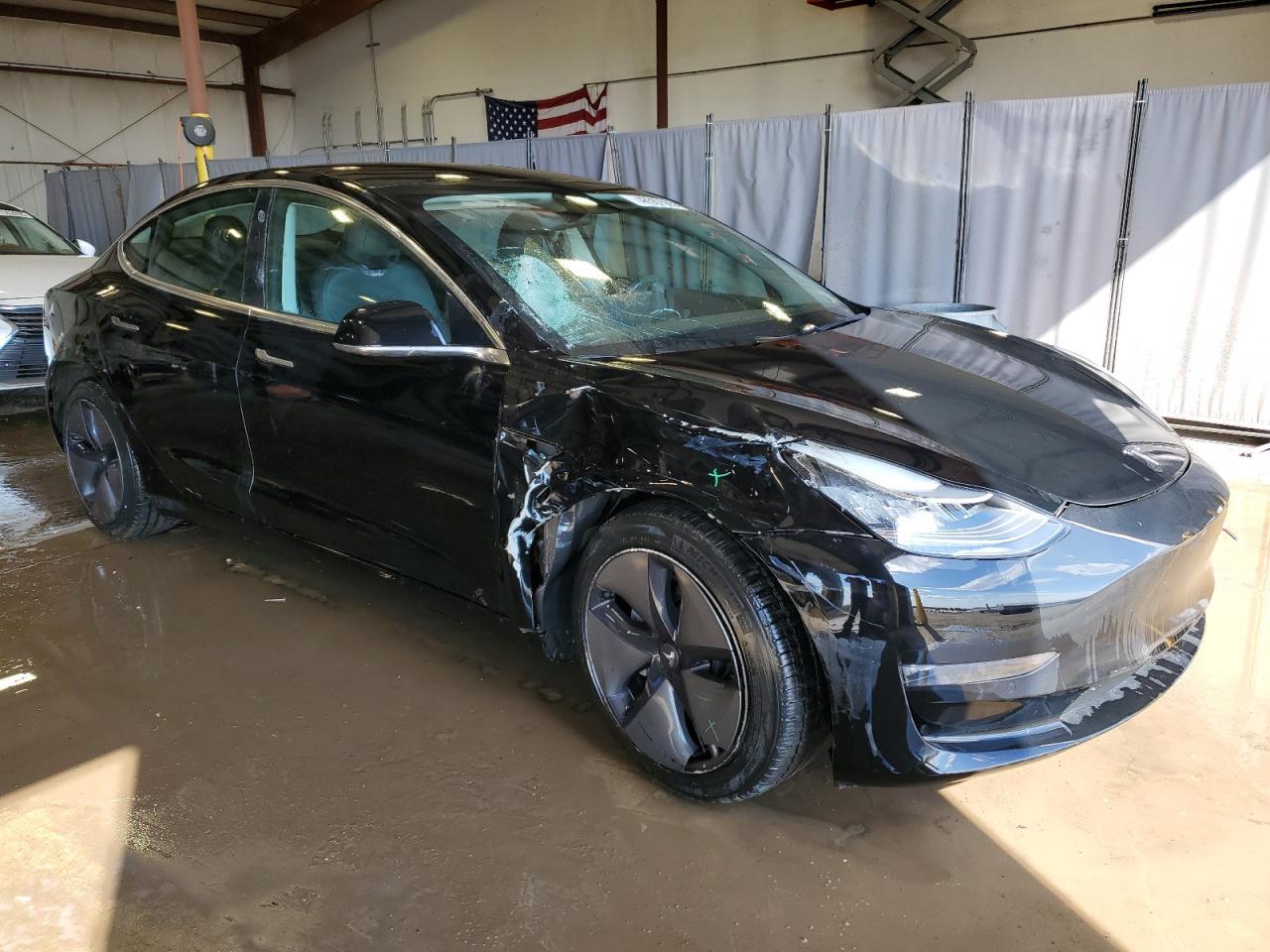 2019 TESLA MODEL 3 - Image 4
