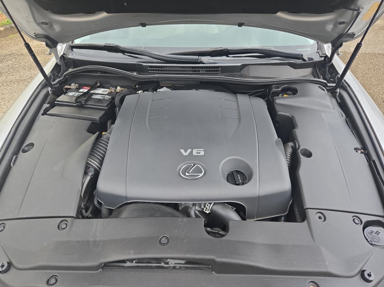 2011 LEXUS IS 250 - Фото 7