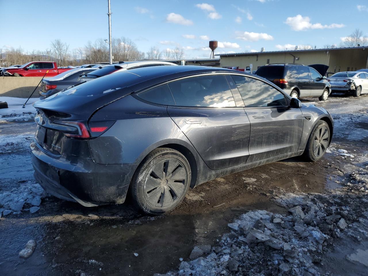 2024 TESLA MODEL 3 - Image 3