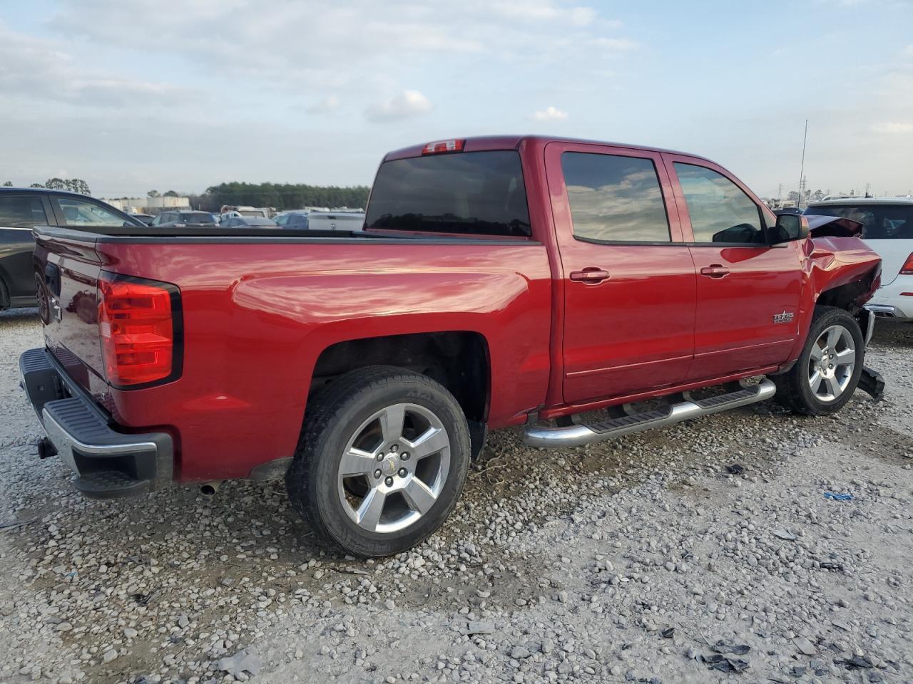 2018 CHEVROLET SILVERADO - Image 3