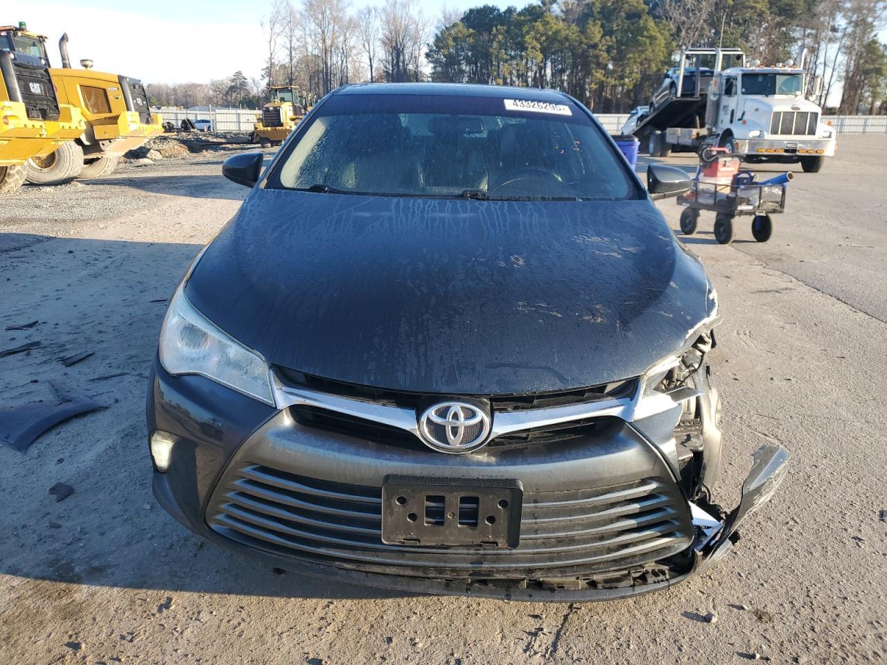 2016 TOYOTA CAMRY LE - Фото 5