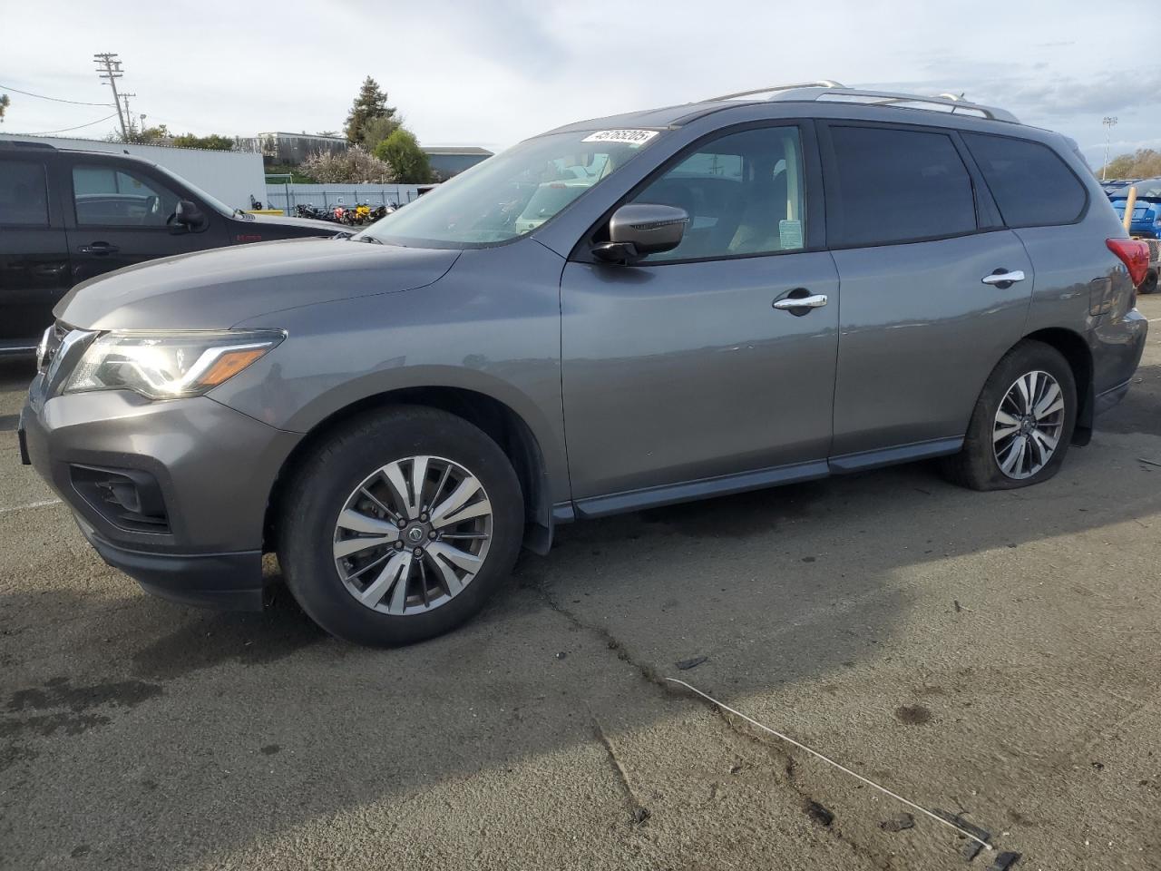 2018 NISSAN PATHFINDER