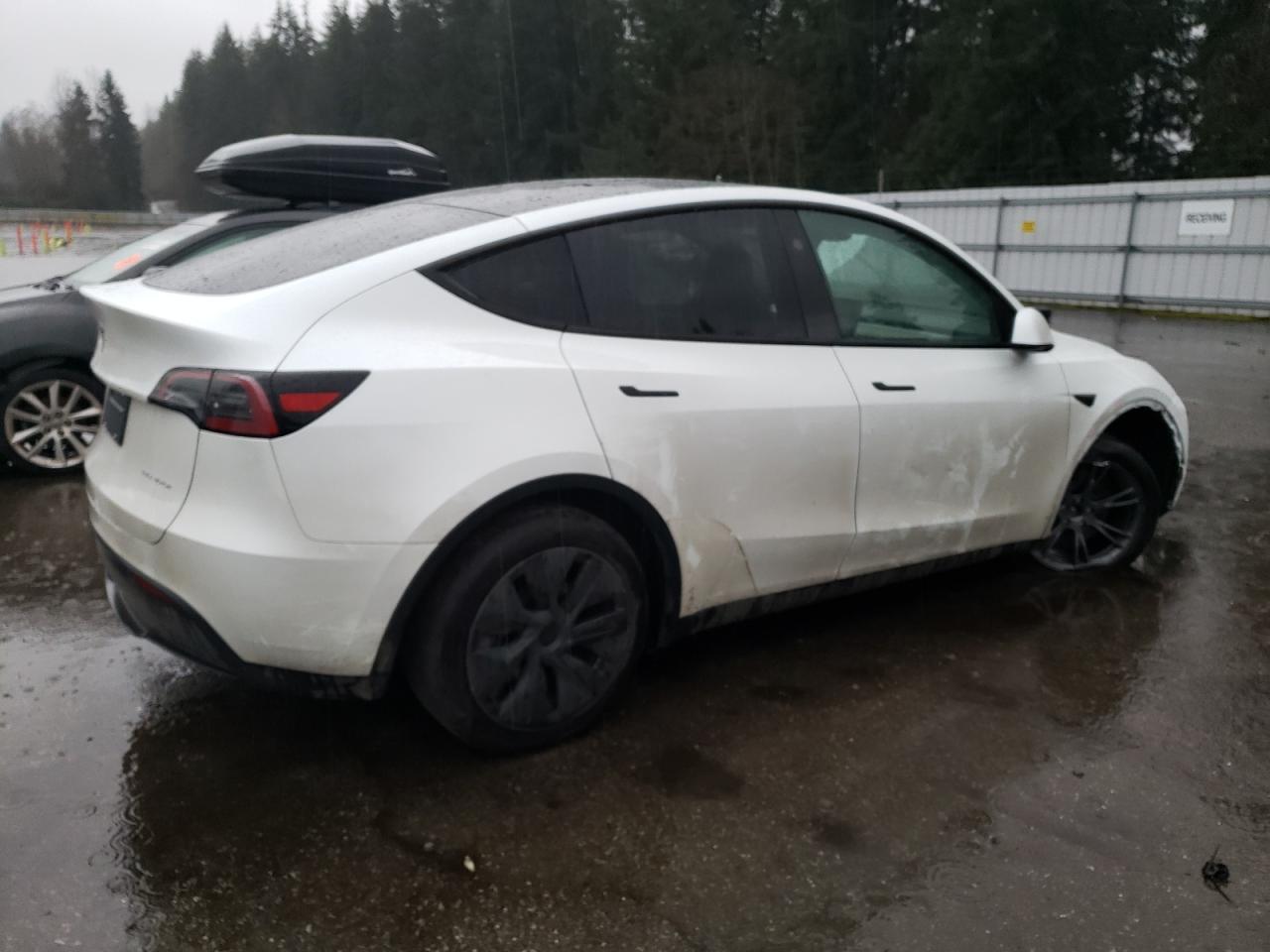 2024 TESLA MODEL Y - Image 3