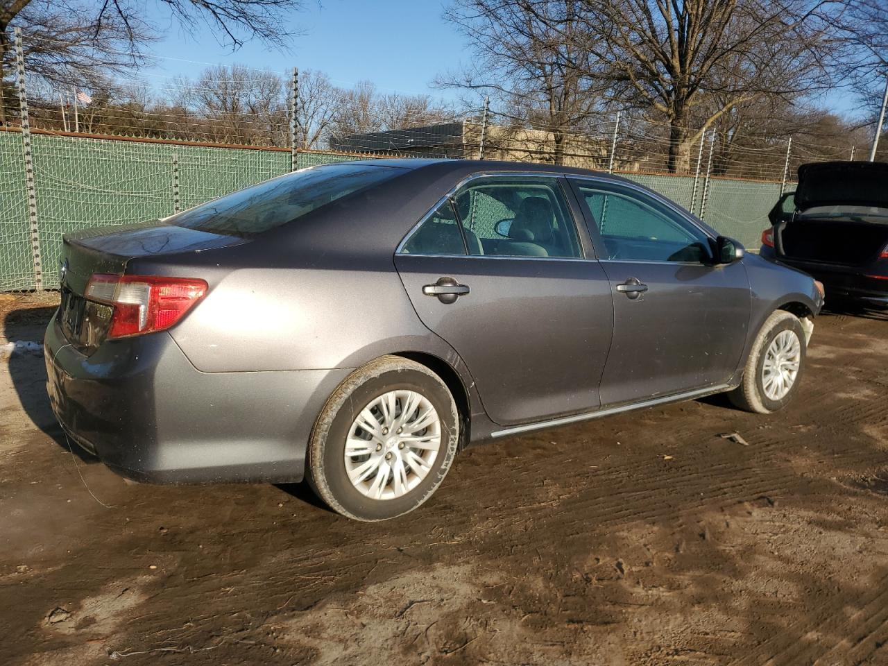 2013 TOYOTA CAMRY L - Image 3
