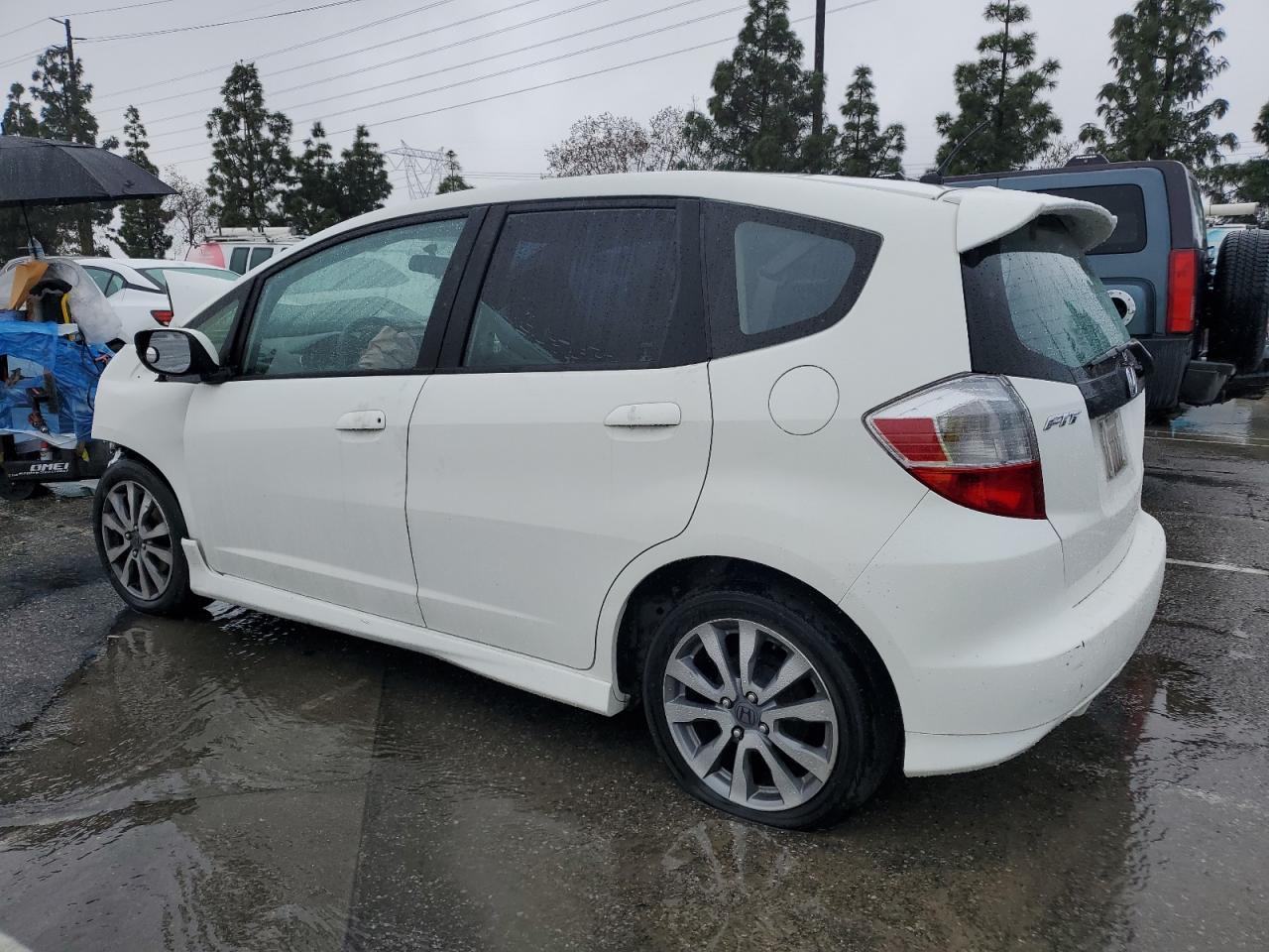 2013 HONDA FIT SPORT - Фото 2